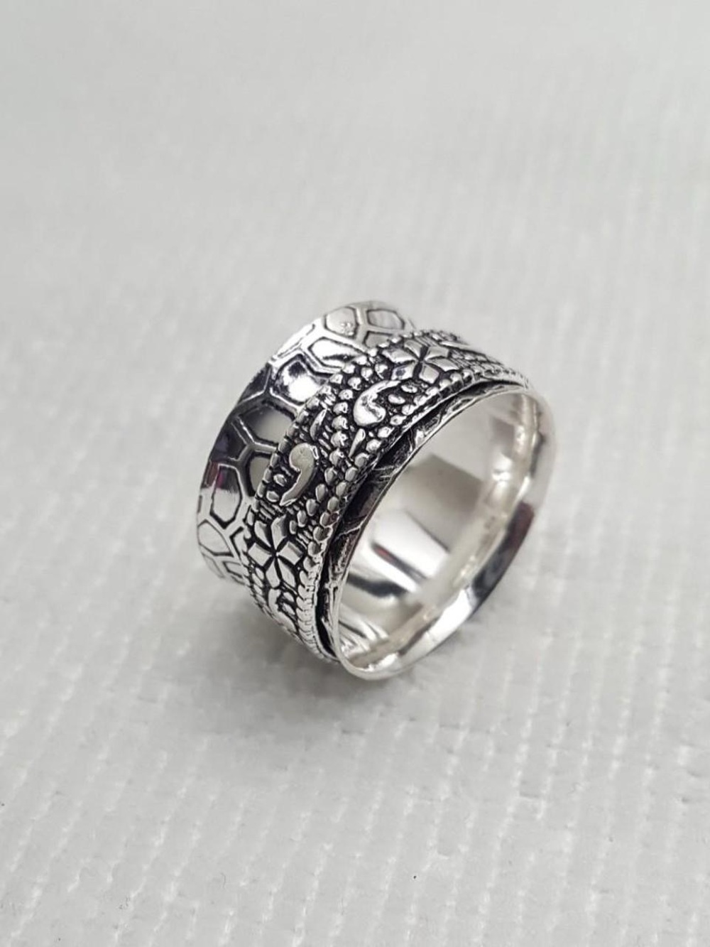 925 Silver Textured Wide Spinner Ring Band -
